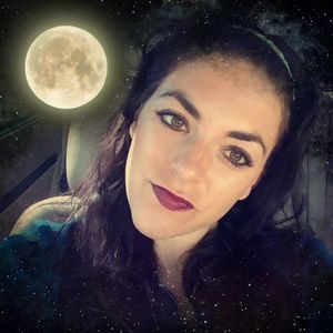 Meet your Posher, Nichole